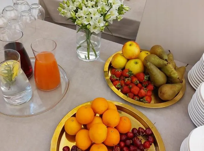 阿奈克斯卡兹米尔兹酒店 3*