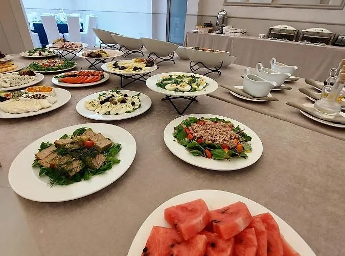 阿奈克斯卡兹米尔兹酒店 酒店 3*