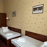 Aneks Kazimierz 3*