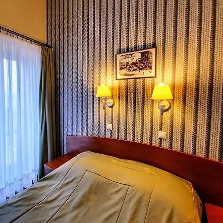 Hotel Aneks Kazimierz 3*
