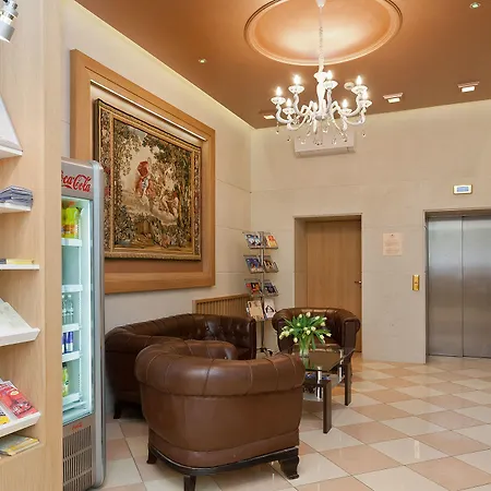 阿奈克斯卡兹米尔兹酒店 酒店 3*