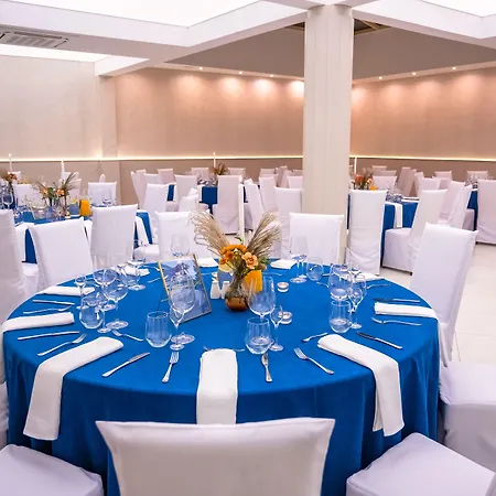 酒店 阿奈克斯卡兹米尔兹酒店