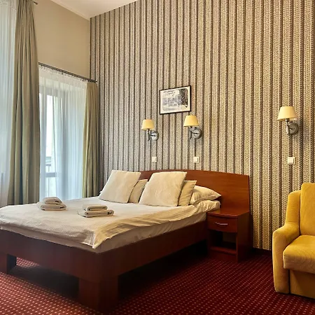 Hotel Aneks Kazimierz 3*