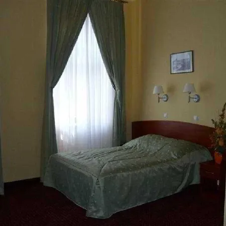 فندق Aneks Kazimierz 3*
