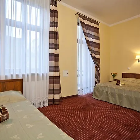 Aneks Kazimierz فندق كراكوفيا